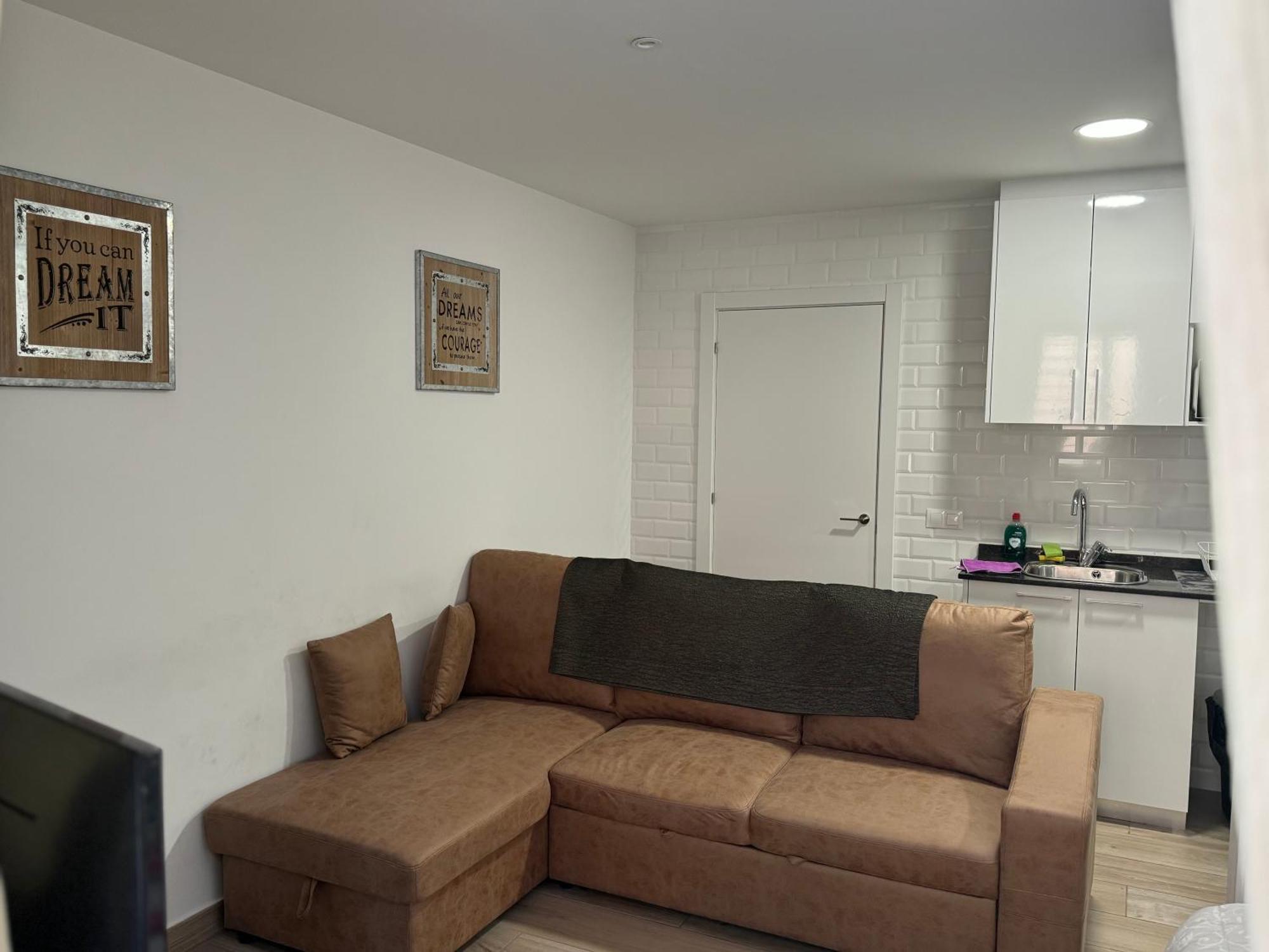 Appartement Apartamento Centro à Rubí Extérieur photo